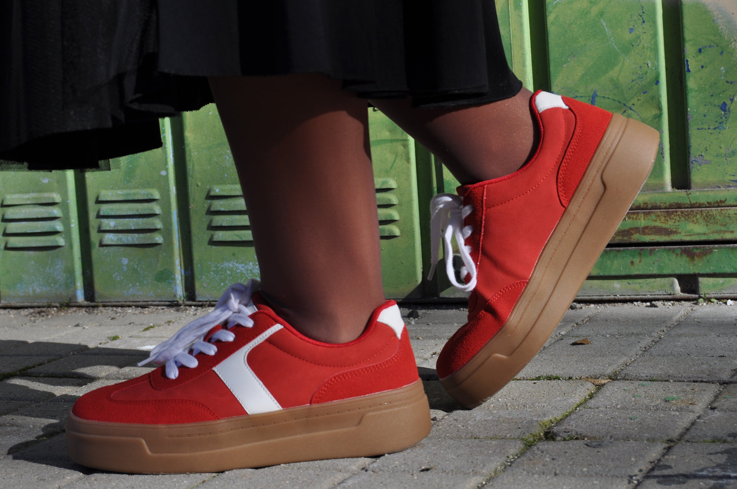 Zapatillas OASIS Rojas