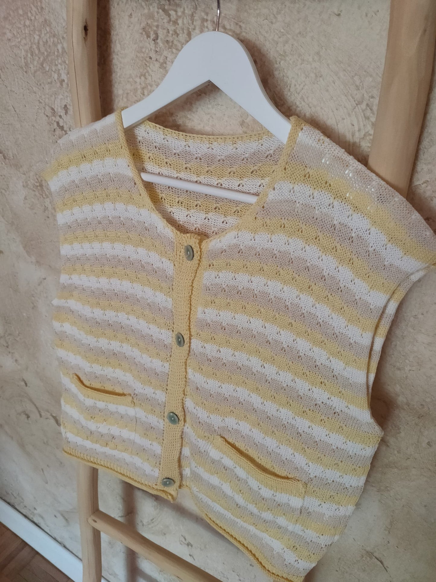 Top-chaleco CARLA amarillo/beige